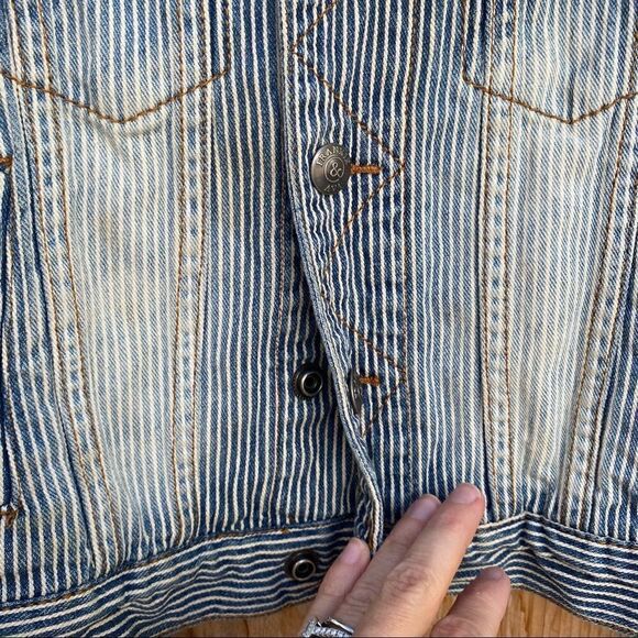 Frankie & Ava Striped Trucker Jacket Sz 5 Collared Long Sleeve Snap Button Down - Picture 5 of 11